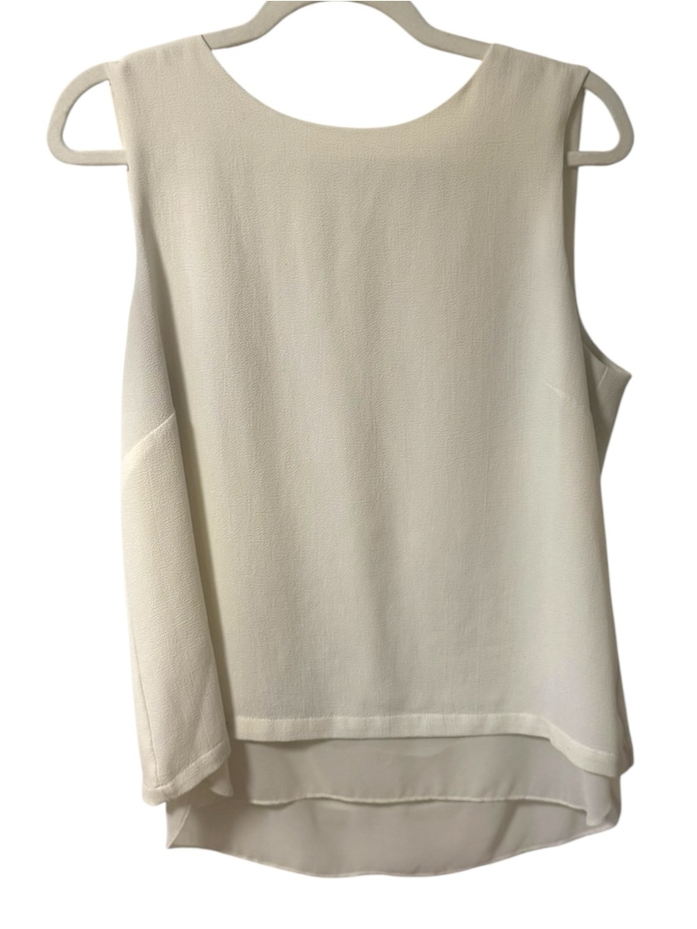 Rose & Olive Cream Sleeveless High-Low Blouse
